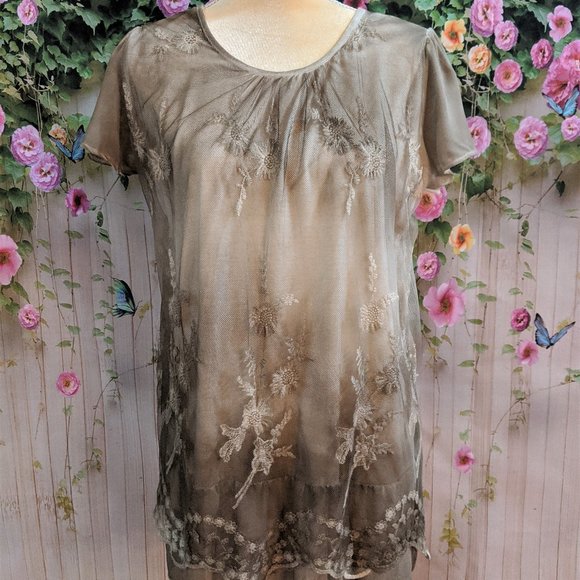 Tops - Lace Tunic Short Sleeve Size XL